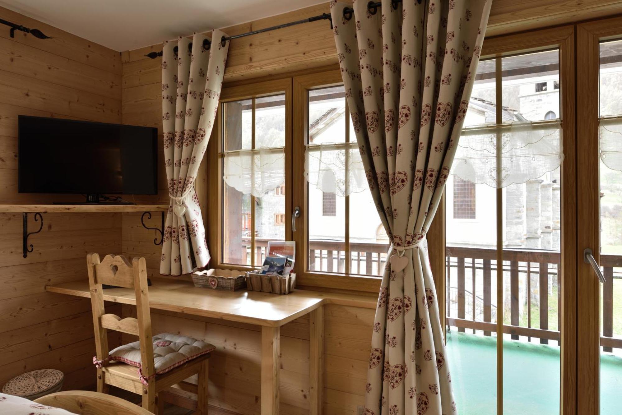 Hotel Les Melezes Hauderes Bilik gambar